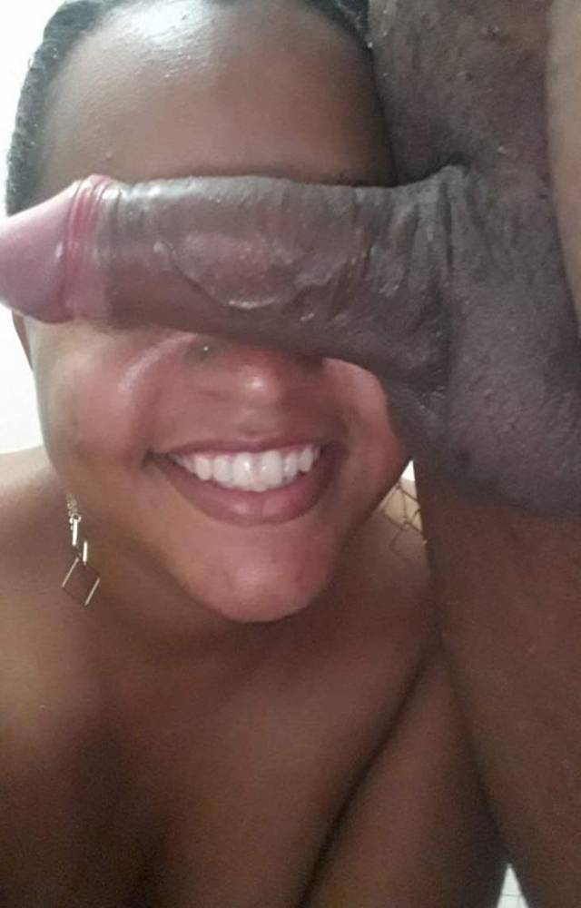 fotos-amadoras-do-primeiro-menage-feminino-com-a-esposa-7